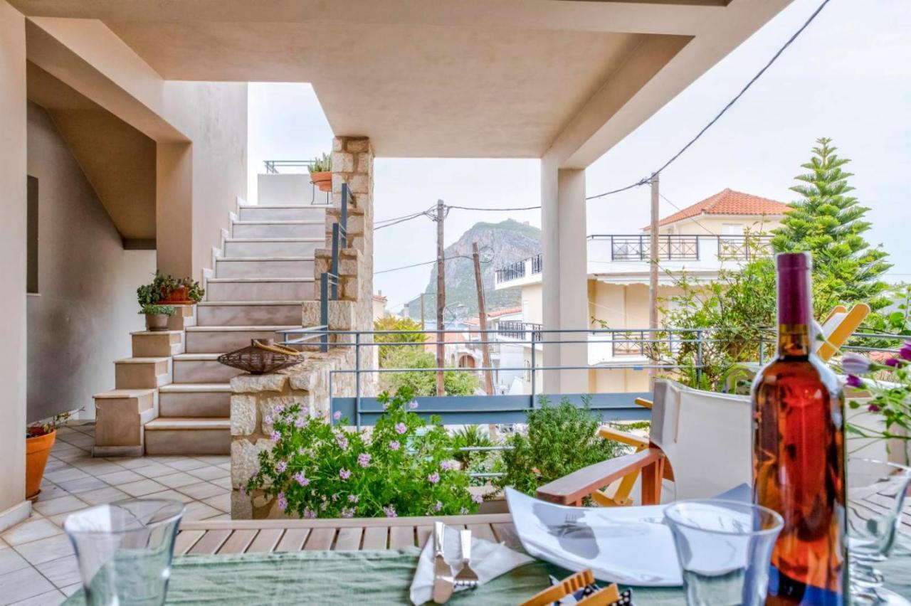 Monemvasia Modern Flat With Partial View Exterior foto